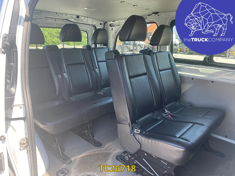 Mercedes-Benz Vito 114 CDI MINIBUS 9 SEATS - 패널 밴 : 사진 4 Mercedes-Benz Vito 114 CDI MINIBUS 9 SEATS - 패널 밴 : 사진 4