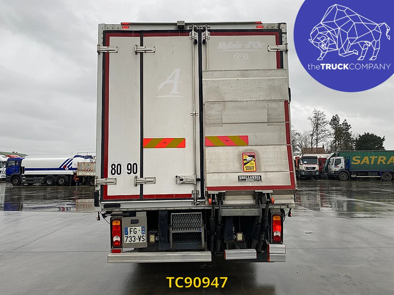 Renault D 210 - 냉동탑차 : 사진 4 Renault D 210 - 냉동탑차 : 사진 4
