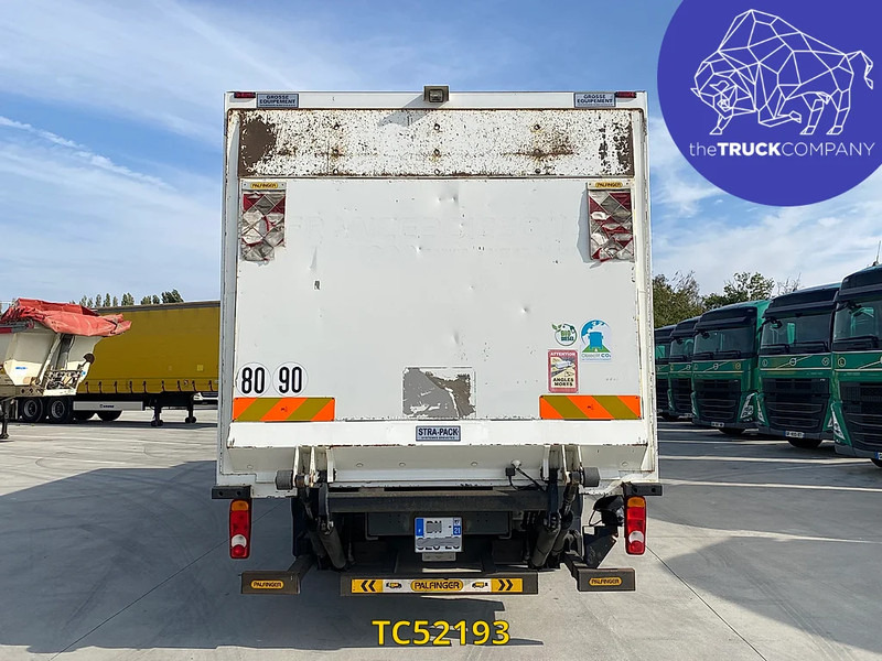 Renault D 210 - 박스 트럭 : 사진 3 Renault D 210 - 박스 트럭 : 사진 3