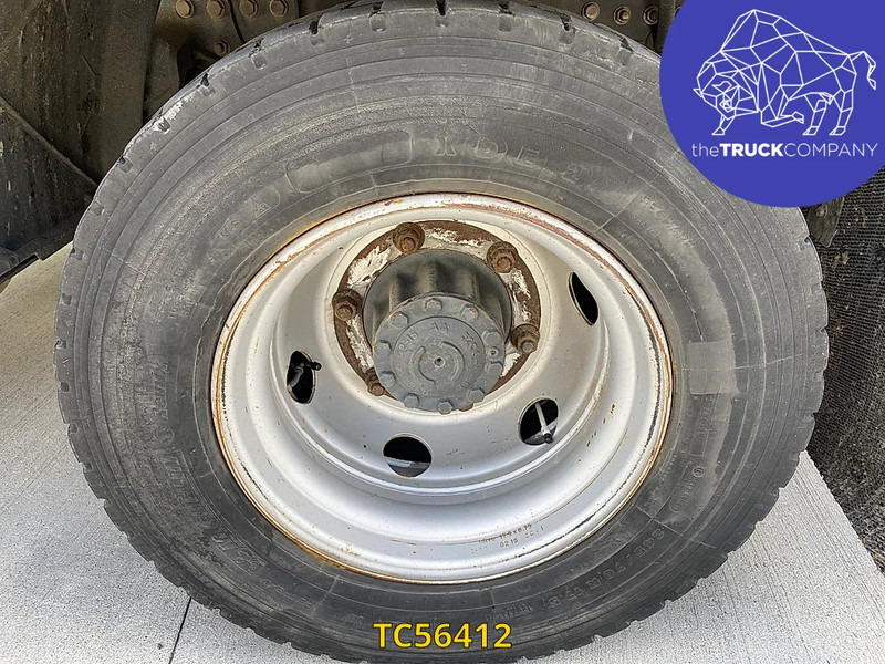 Renault D 240 - 냉동탑차 : 사진 4 Renault D 240 - 냉동탑차 : 사진 4