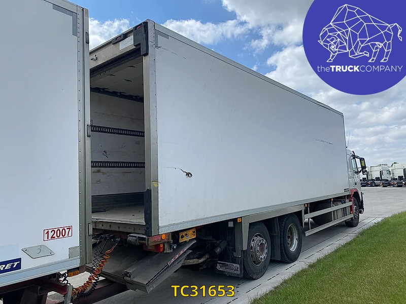 Volvo FM 340 - 냉동탑차 : 사진 2 Volvo FM 340 - 냉동탑차 : 사진 2