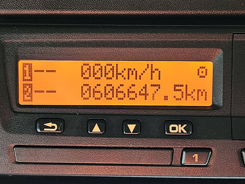 냉동탑차 DAF LF 310 19T CARRIER LIFT : 사진 9