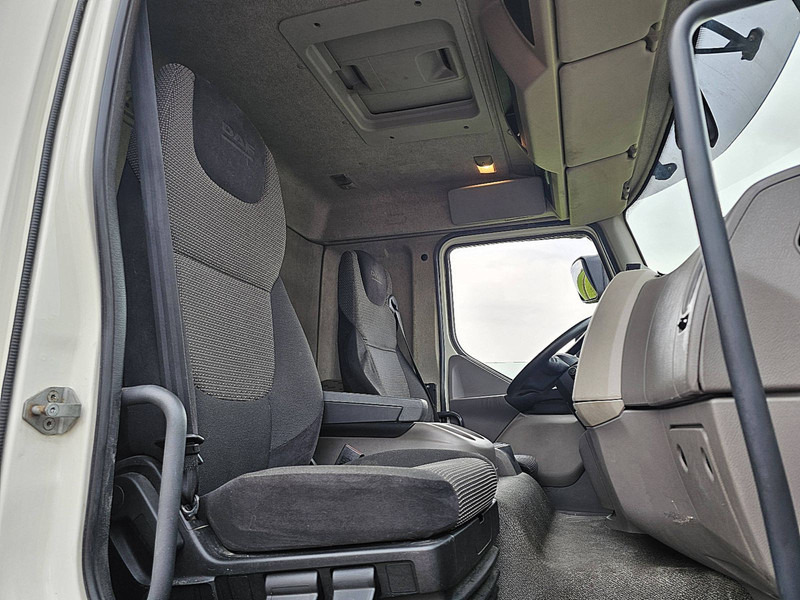 냉동탑차 DAF LF 310 19T CARRIER LIFT : 사진 7