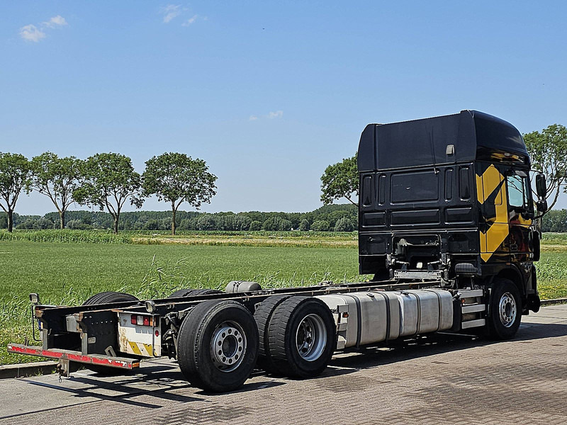 DAF XF 105.460 SSC 6X2 FAS MANUAL - 캡 새시 트럭 : 사진 3 DAF XF 105.460 SSC 6X2 FAS MANUAL - 캡 새시 트럭 : 사진 3