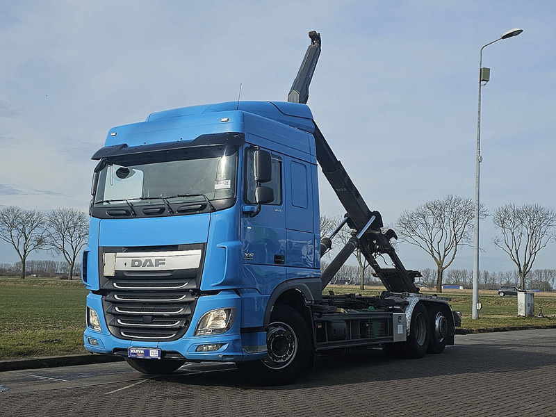 DAF XF 460 6X2 INTARDER - 후크 리프트 트럭 : 사진 1 DAF XF 460 6X2 INTARDER - 후크 리프트 트럭 : 사진 1