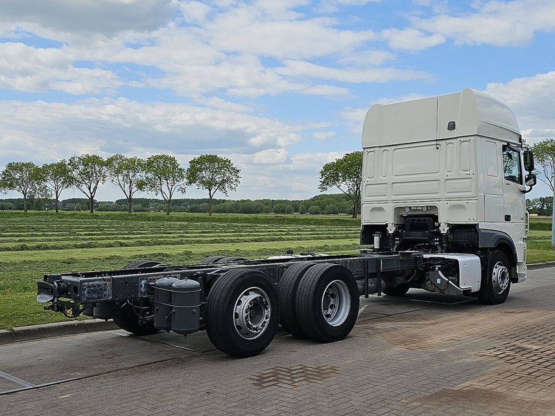 DAF XF 480 - 캡 새시 트럭 : 사진 3 DAF XF 480 - 캡 새시 트럭 : 사진 3