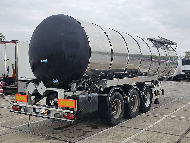 Feldbinder TSA 30,3-1 Bitumen - 세미 트레일러 : 사진 2 Feldbinder TSA 30,3-1 Bitumen - 세미 트레일러 : 사진 2