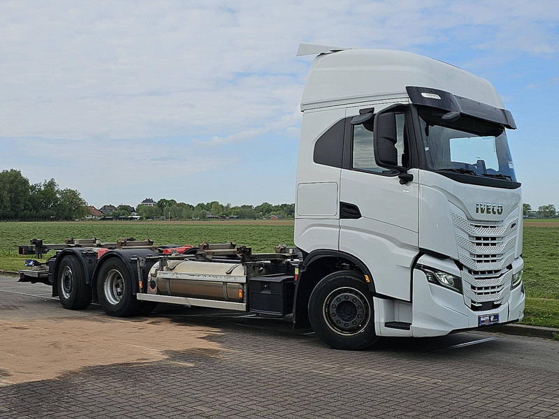 Iveco S-WAY AS260S46 LNG INT. STEERAXLE - 컨테이너 운반 장치/ 스와프 보디 트럭 : 사진 5 Iveco S-WAY AS260S46 LNG INT. STEERAXLE - 컨테이너 운반 장치/ 스와프 보디 트럭 : 사진 5