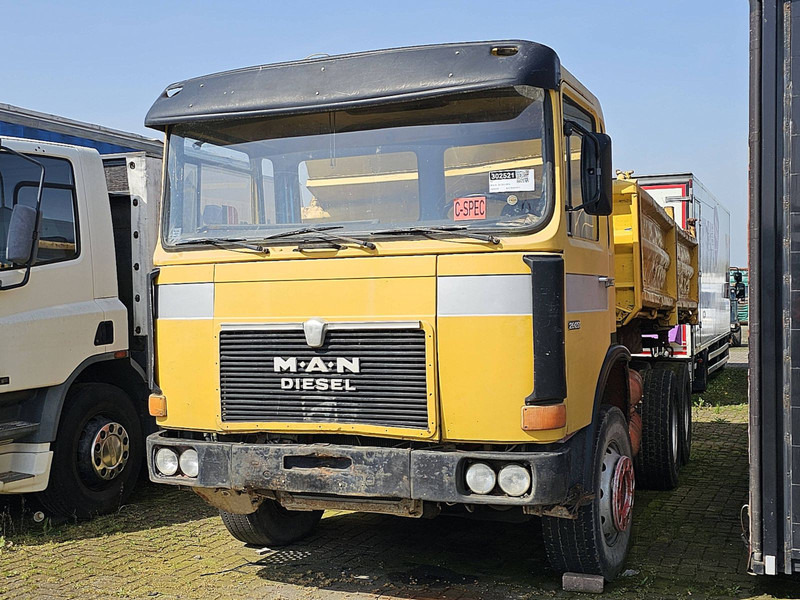 MAN 26.281 DFK 6X4 STEEL 6 CYL. - 덤프트럭 : 사진 2 MAN 26.281 DFK 6X4 STEEL 6 CYL. - 덤프트럭 : 사진 2