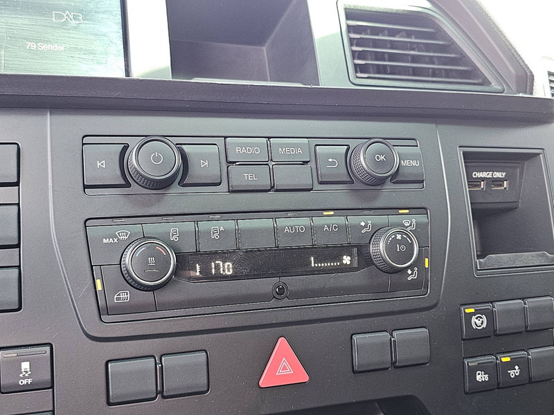 컨테이너 운반 장치/ 스와프 보디 트럭 MAN 26.470 TGX TG3 6X2-4 STEERAXLE : 사진 12