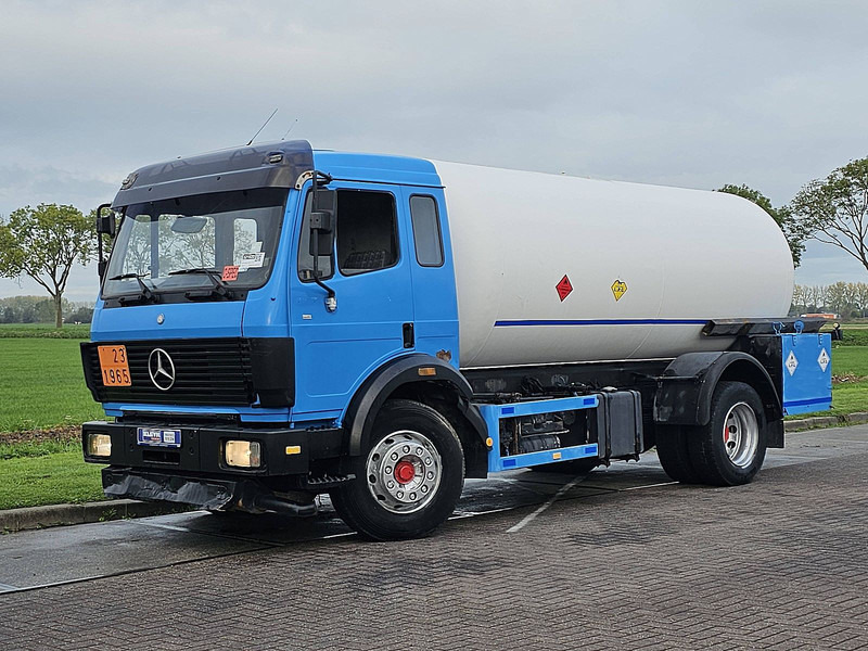 Mercedes-Benz 1722 LPG GAS TANK - 유조트럭 : 사진 2 Mercedes-Benz 1722 LPG GAS TANK - 유조트럭 : 사진 2