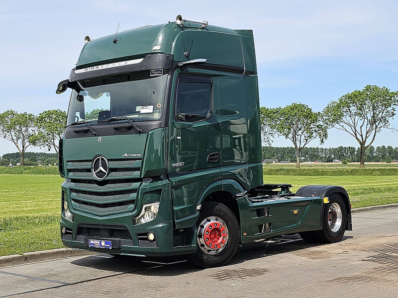 Mercedes-Benz ACTROS 1863 GIGA SOLOSTAR ADR - 트랙터 유닛 : 사진 2 Mercedes-Benz ACTROS 1863 GIGA SOLOSTAR ADR - 트랙터 유닛 : 사진 2