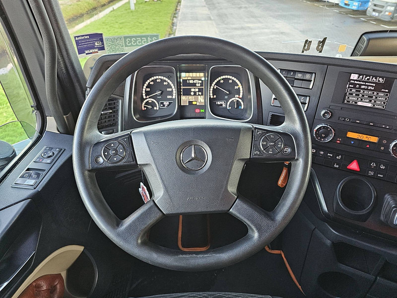 Interior photo 2: 트랙터 유닛 Mercedes-Benz ACTROS 2545 LS 6X2 RETARDER  BIGSP.