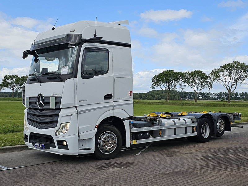 Mercedes-Benz ACTROS 2545 LS - 컨테이너 운반 장치/ 스와프 보디 트럭 : 사진 2 Mercedes-Benz ACTROS 2545 LS - 컨테이너 운반 장치/ 스와프 보디 트럭 : 사진 2