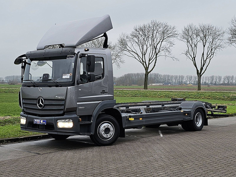 Mercedes-Benz ATEGO 1227 AIRCO WB 475 AHK - 컨테이너 운반 장치/ 스와프 보디 트럭 : 사진 2 Mercedes-Benz ATEGO 1227 AIRCO WB 475 AHK - 컨테이너 운반 장치/ 스와프 보디 트럭 : 사진 2