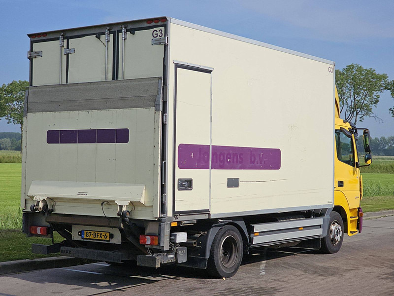 Mercedes-Benz ATEGO 824 - 냉동탑차 : 사진 3 Mercedes-Benz ATEGO 824 - 냉동탑차 : 사진 3