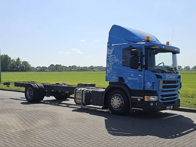 Scania P250 310TKM AIRCO WB560 - 캡 새시 트럭 : 사진 5 Scania P250 310TKM AIRCO WB560 - 캡 새시 트럭 : 사진 5
