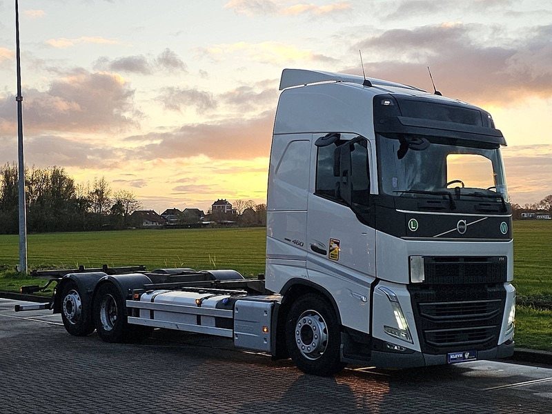 Volvo FH 460 - 컨테이너 운반 장치/ 스와프 보디 트럭 : 사진 5 Volvo FH 460 - 컨테이너 운반 장치/ 스와프 보디 트럭 : 사진 5