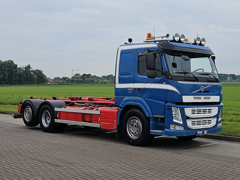 Volvo FM 450 6X2*4 HIAB XR18SL56 - 후크 리프트 트럭 : 사진 5 Volvo FM 450 6X2*4 HIAB XR18SL56 - 후크 리프트 트럭 : 사진 5