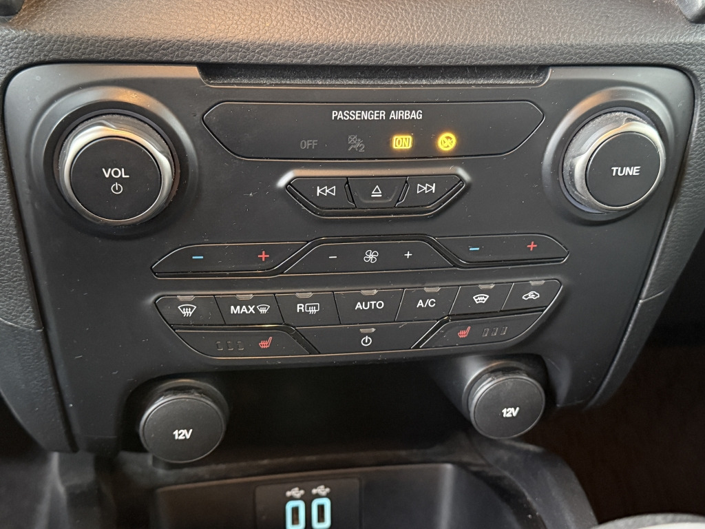 Ford Ranger 2.0L Ecoblue Raptor DoKa 4x4 Standheizung - 플랫베드 밴, 콤비 밴 : 사진 3 Ford Ranger 2.0L Ecoblue Raptor DoKa 4x4 Standheizung - 플랫베드 밴, 콤비 밴 : 사진 3