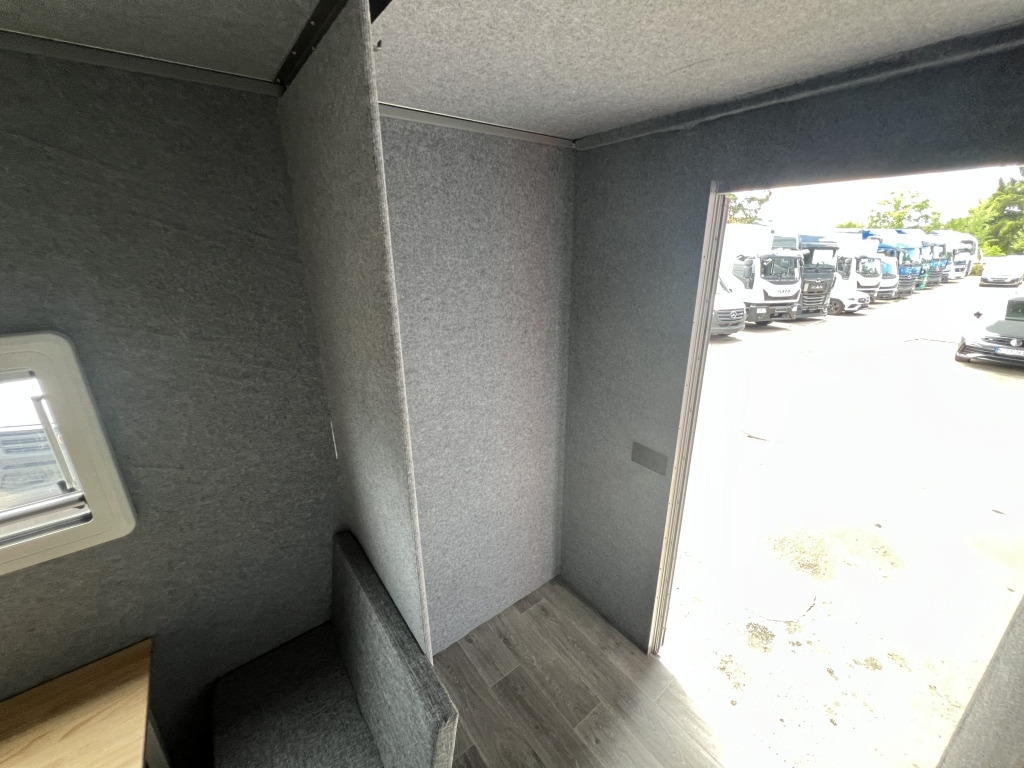 Iveco Daily 35S14 Klima Orig.127'km Küche Doppelbett - 캠핑카 : 사진 2 Iveco Daily 35S14 Klima Orig.127'km Küche Doppelbett - 캠핑카 : 사진 2