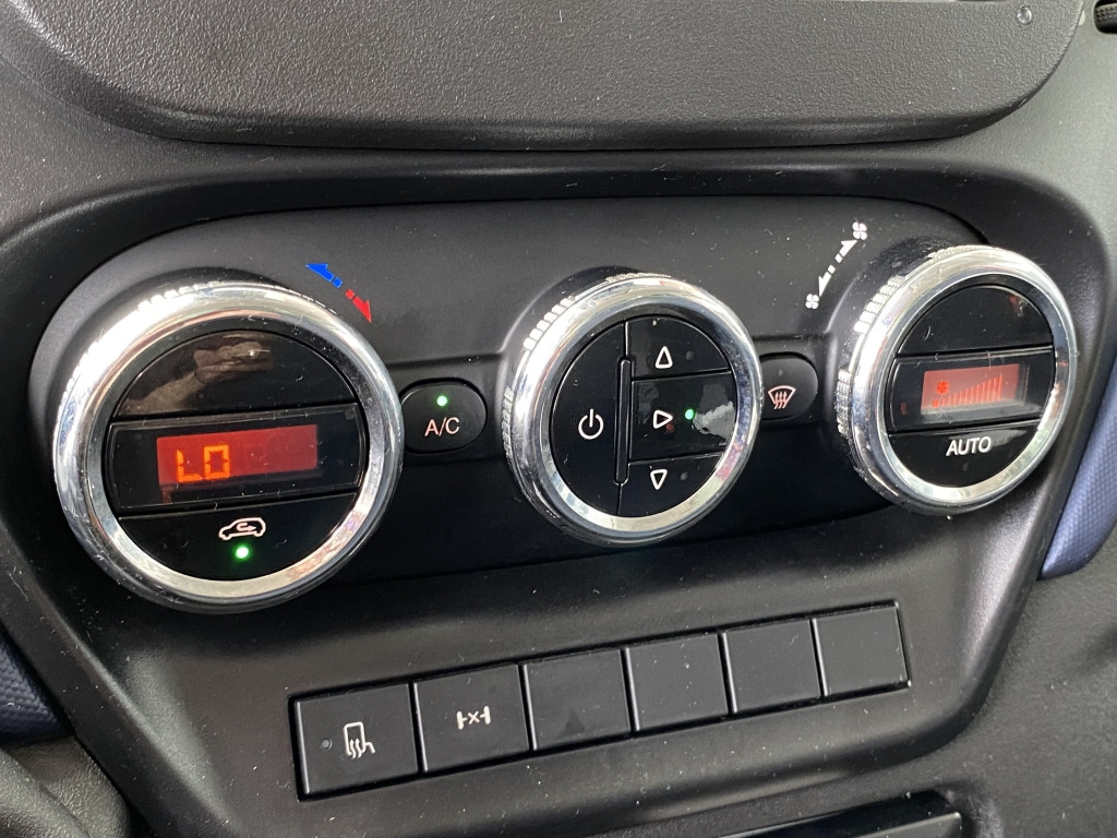 Iveco Daily 65C21 3,6m P+P+LBW Klima Automat. Webasto - 커튼 사이드 밴 : 사진 3 Iveco Daily 65C21 3,6m P+P+LBW Klima Automat. Webasto - 커튼 사이드 밴 : 사진 3