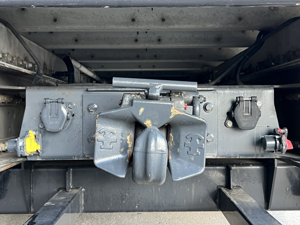 Iveco EuroCargo ML120E25 Klima 7,2m Koff+LBW Orig27tkm - 박스 트럭 : 사진 5 Iveco EuroCargo ML120E25 Klima 7,2m Koff+LBW Orig27tkm - 박스 트럭 : 사진 5