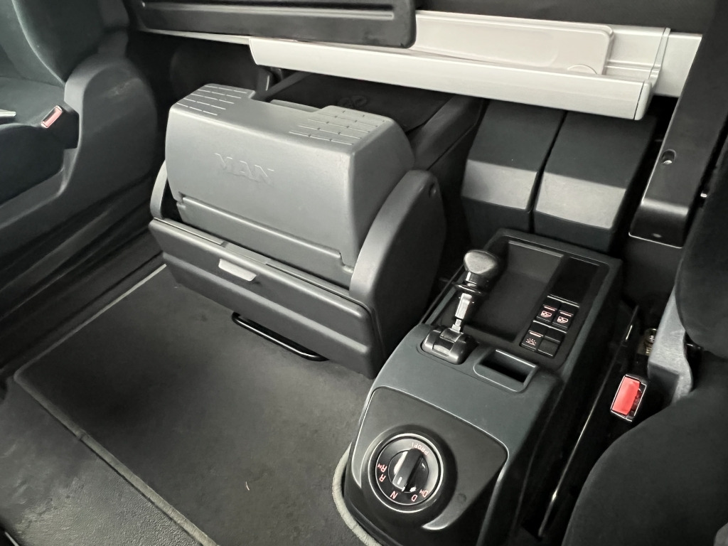 MAN TGX 26.440 Retarder Standklima LBW MitsubisTU100 - 냉동탑차 : 사진 5 MAN TGX 26.440 Retarder Standklima LBW MitsubisTU100 - 냉동탑차 : 사진 5