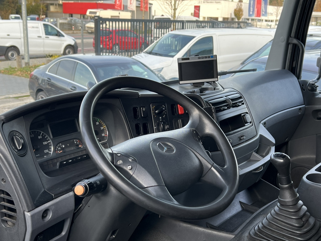 Mercedes-Benz Axor 1833 7m Koffer 2x Schwenkwand LBW Or.382'km - 음료 트럭 : 사진 4 Mercedes-Benz Axor 1833 7m Koffer 2x Schwenkwand LBW Or.382'km - 음료 트럭 : 사진 4