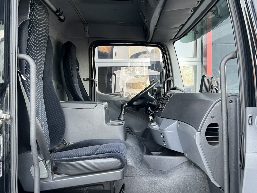 Mercedes-Benz Axor 1833 7m Koffer 2x Schwenkwand LBW Or.382'km - 음료 트럭 : 사진 3 Mercedes-Benz Axor 1833 7m Koffer 2x Schwenkwand LBW Or.382'km - 음료 트럭 : 사진 3