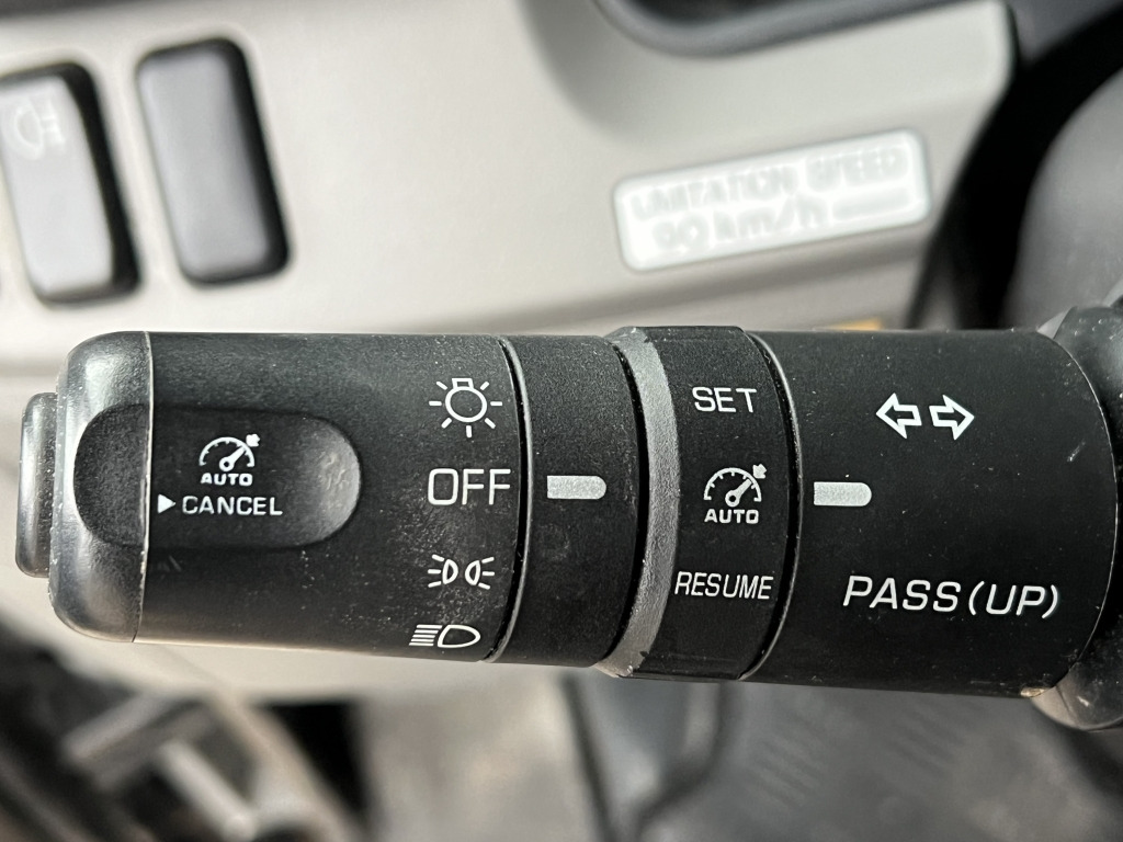 캡 새시 트럭 Mitsubishi Fuso Canter 9C18 5,8m Euro6d Klimaaut. Tempomat : 사진 12