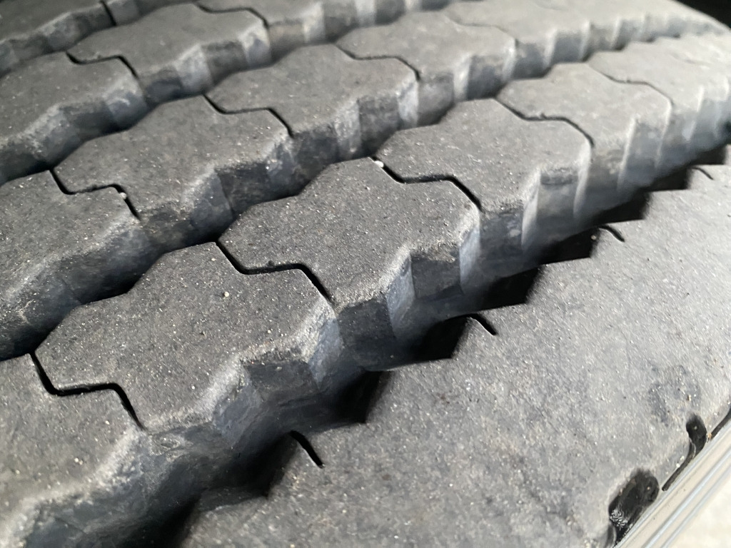 Mitsubishi Fuso Canter 9C18 5,8mEuro6d Klima GetriebeDefekt - 캡 새시 트럭 : 사진 5 Mitsubishi Fuso Canter 9C18 5,8mEuro6d Klima GetriebeDefekt - 캡 새시 트럭 : 사진 5