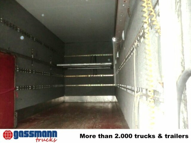 Iveco Euro Tech 190E40, Möbelkoffer, 49 cbm - 박스 트럭 : 사진 3 Iveco Euro Tech 190E40, Möbelkoffer, 49 cbm - 박스 트럭 : 사진 3