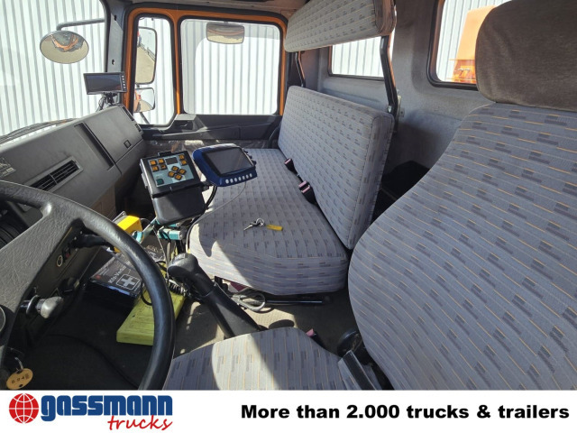 MAN F10 26.272 6x6, F90 - 캡 새시 트럭 : 사진 2 MAN F10 26.272 6x6, F90 - 캡 새시 트럭 : 사진 2