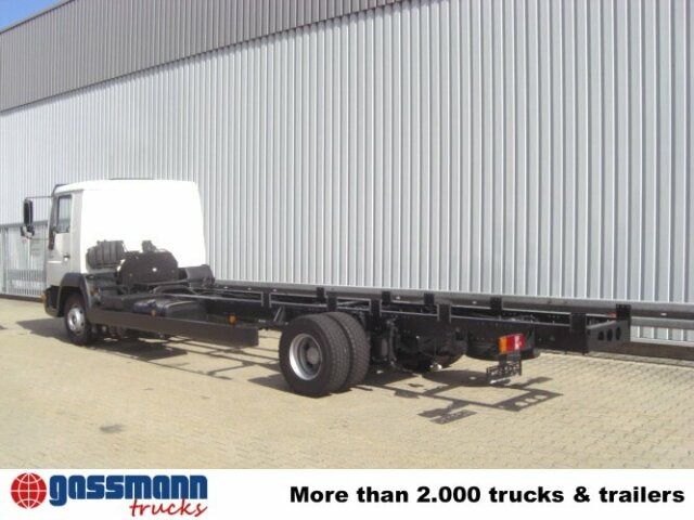 MAN LE 12.220 BL 4x2, Ersatzteilträger! - 캡 새시 트럭 : 사진 2 MAN LE 12.220 BL 4x2, Ersatzteilträger! - 캡 새시 트럭 : 사진 2