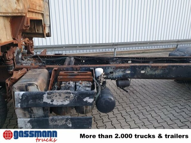 MAN TGA 26.440 6x2 BL Brandschaden - 캡 새시 트럭 : 사진 2 MAN TGA 26.440 6x2 BL Brandschaden - 캡 새시 트럭 : 사진 2