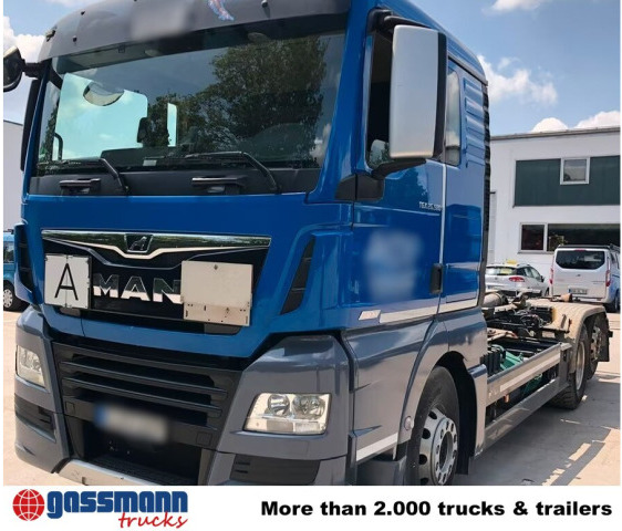 MAN TGX 26.580 6x2-4 BL, Intarder, Lenk-/Liftachse - 후크 리프트 트럭 : 사진 2 MAN TGX 26.580 6x2-4 BL, Intarder, Lenk-/Liftachse - 후크 리프트 트럭 : 사진 2