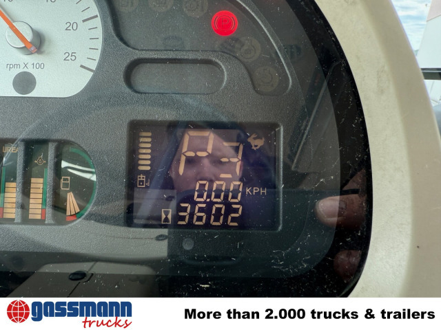 MF 8690 Dyna-VT - 건설기계 : 사진 5 MF 8690 Dyna-VT - 건설기계 : 사진 5