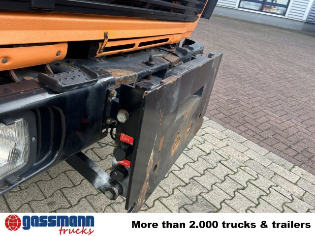 Mercedes-Benz 1617 C 4x2, Winterdienstausstattung - 거리 청소 차량 : 사진 4 Mercedes-Benz 1617 C 4x2, Winterdienstausstattung - 거리 청소 차량 : 사진 4