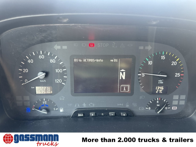Mercedes-Benz Actros 3348 AK 6x6 - 캡 새시 트럭 : 사진 2 Mercedes-Benz Actros 3348 AK 6x6 - 캡 새시 트럭 : 사진 2