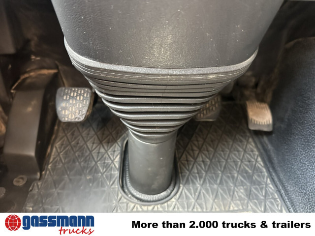 Mercedes-Benz Actros 3348 AK 6x6 - 캡 새시 트럭 : 사진 4 Mercedes-Benz Actros 3348 AK 6x6 - 캡 새시 트럭 : 사진 4