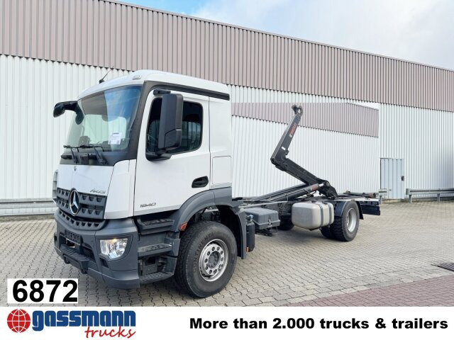Mercedes-Benz Arocs 1840 L 4x2/48, MultimediaCockpit, Navi - 후크 리프트 트럭 : 사진 1 Mercedes-Benz Arocs 1840 L 4x2/48, MultimediaCockpit, Navi - 후크 리프트 트럭 : 사진 1