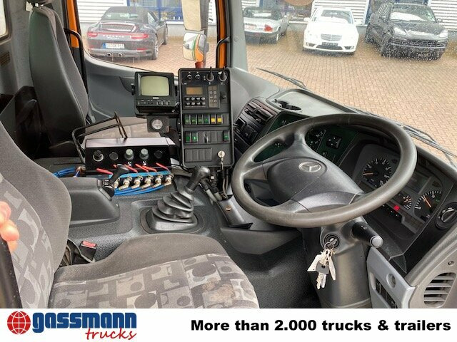 Mercedes-Benz Atego 1524 L 4x2 Kehrmaschine FAUN Viajet - 거리 청소 차량 : 사진 2 Mercedes-Benz Atego 1524 L 4x2 Kehrmaschine FAUN Viajet - 거리 청소 차량 : 사진 2