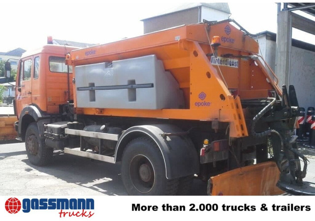 Mercedes-Benz NG 1928 A 4x4, V8-Motor, Winterdienstaustattung - 캡 새시 트럭 : 사진 4 Mercedes-Benz NG 1928 A 4x4, V8-Motor, Winterdienstaustattung - 캡 새시 트럭 : 사진 4