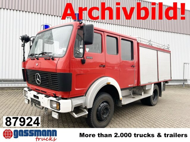 Mercedes-Benz SK 1222 AF 4x4 Doka, TLF16/25 - 구급차 : 사진 1 Mercedes-Benz SK 1222 AF 4x4 Doka, TLF16/25 - 구급차 : 사진 1