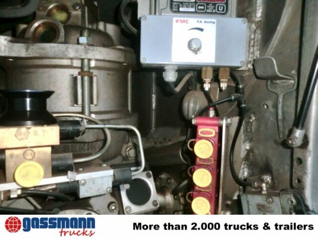 Mercedes-Benz SK 1824 L 4x2, Esterer Tankaufbau ca. 13.100l, 2 - 유조트럭 : 사진 3 Mercedes-Benz SK 1824 L 4x2, Esterer Tankaufbau ca. 13.100l, 2 - 유조트럭 : 사진 3