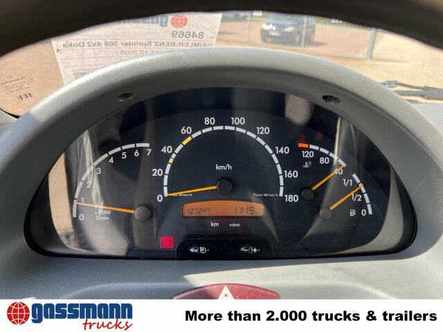 플랫베드 밴, 콤비 밴 Mercedes-Benz Sprinter 308 4x2 Doka : 사진 15