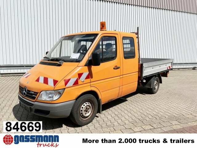Mercedes-Benz Sprinter 308 4x2 Doka - 플랫베드 밴, 콤비 밴 : 사진 1 Mercedes-Benz Sprinter 308 4x2 Doka - 플랫베드 밴, 콤비 밴 : 사진 1