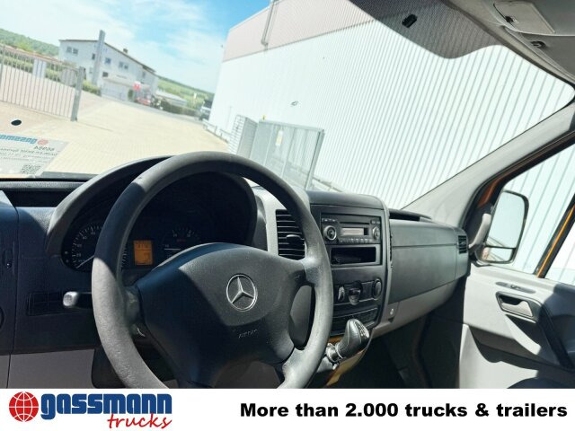 Mercedes-Benz Sprinter 313 CDI 4x4 Doka - 플랫베드 밴, 콤비 밴 : 사진 2 Mercedes-Benz Sprinter 313 CDI 4x4 Doka - 플랫베드 밴, 콤비 밴 : 사진 2
