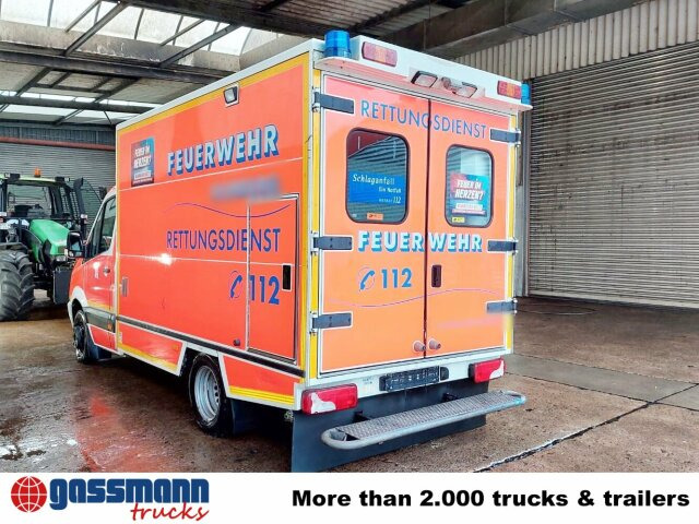 Mercedes-Benz Sprinter 515 CDI 4x2, Rettungswagen, Retarder - 패널 밴 : 사진 5 Mercedes-Benz Sprinter 515 CDI 4x2, Rettungswagen, Retarder - 패널 밴 : 사진 5